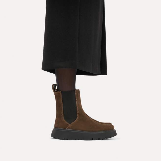 Theda Chelsea Suede Leather