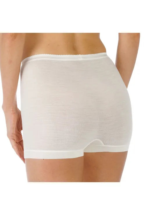 Trussa við stuttari brók 70%Wool