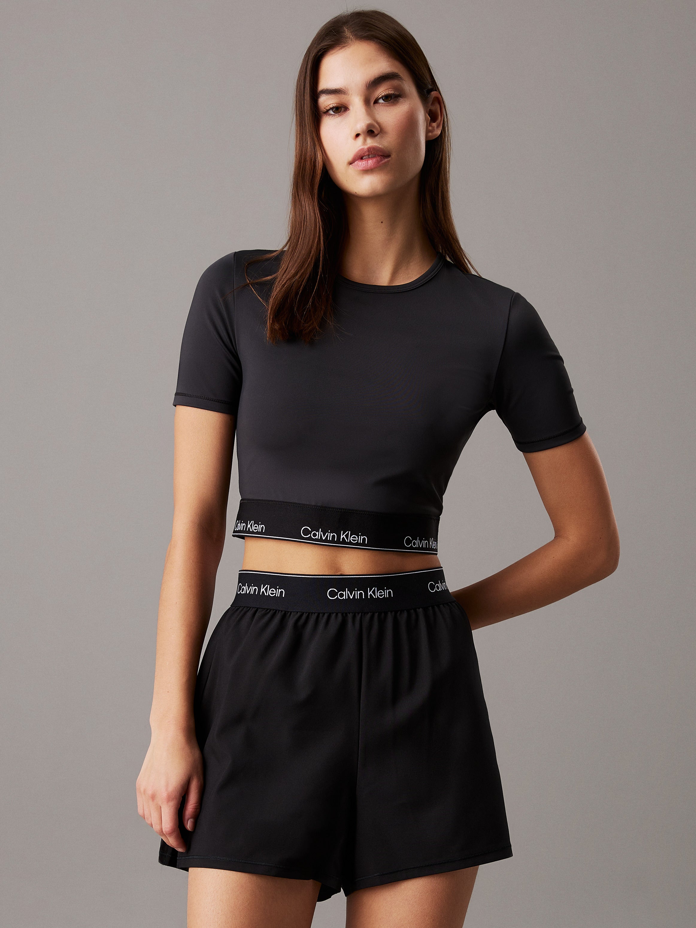 CALVIN KLEIN SHORT SLEEVE TOPPUR