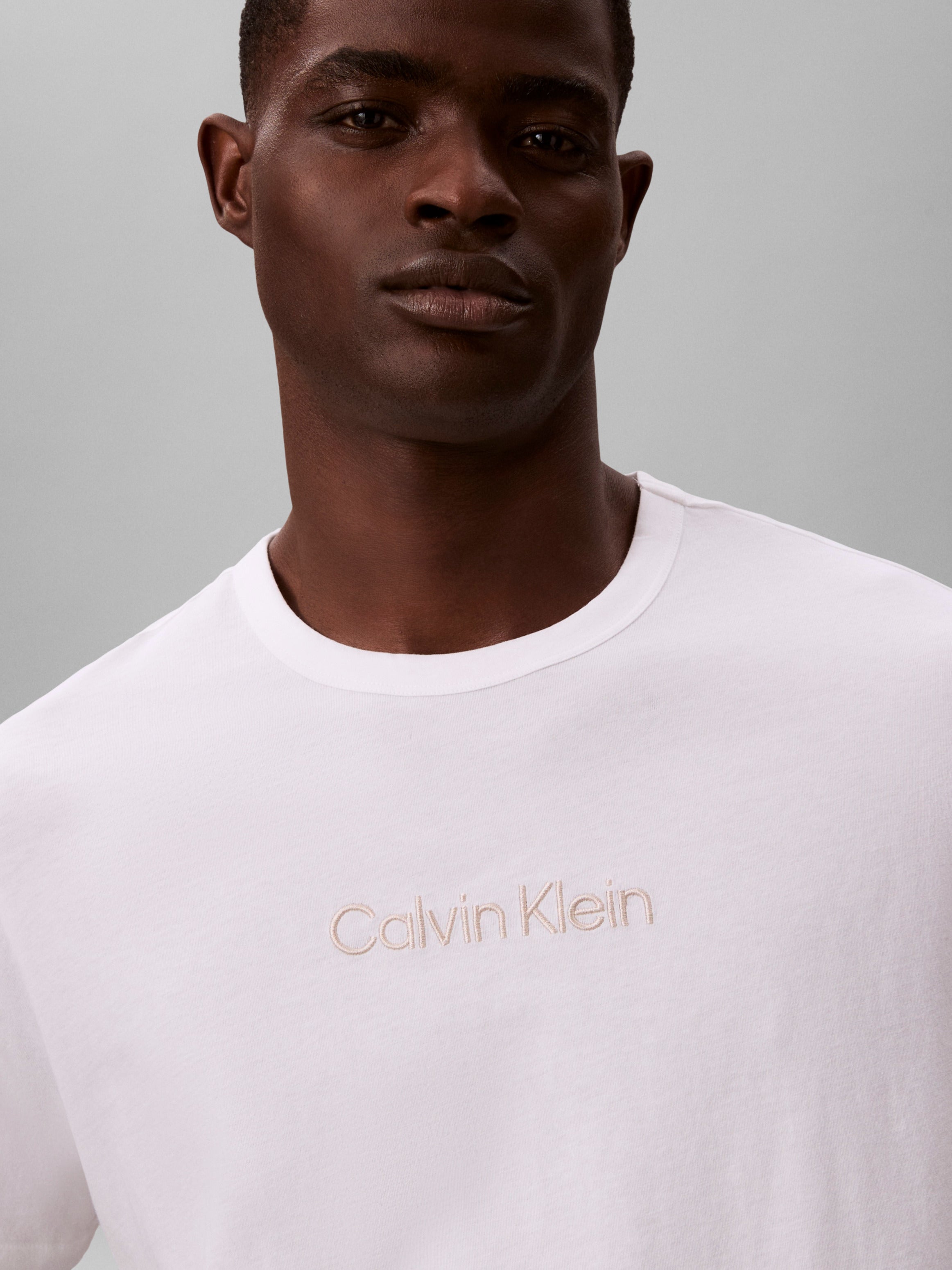 T-SHIRT CREW NECK
