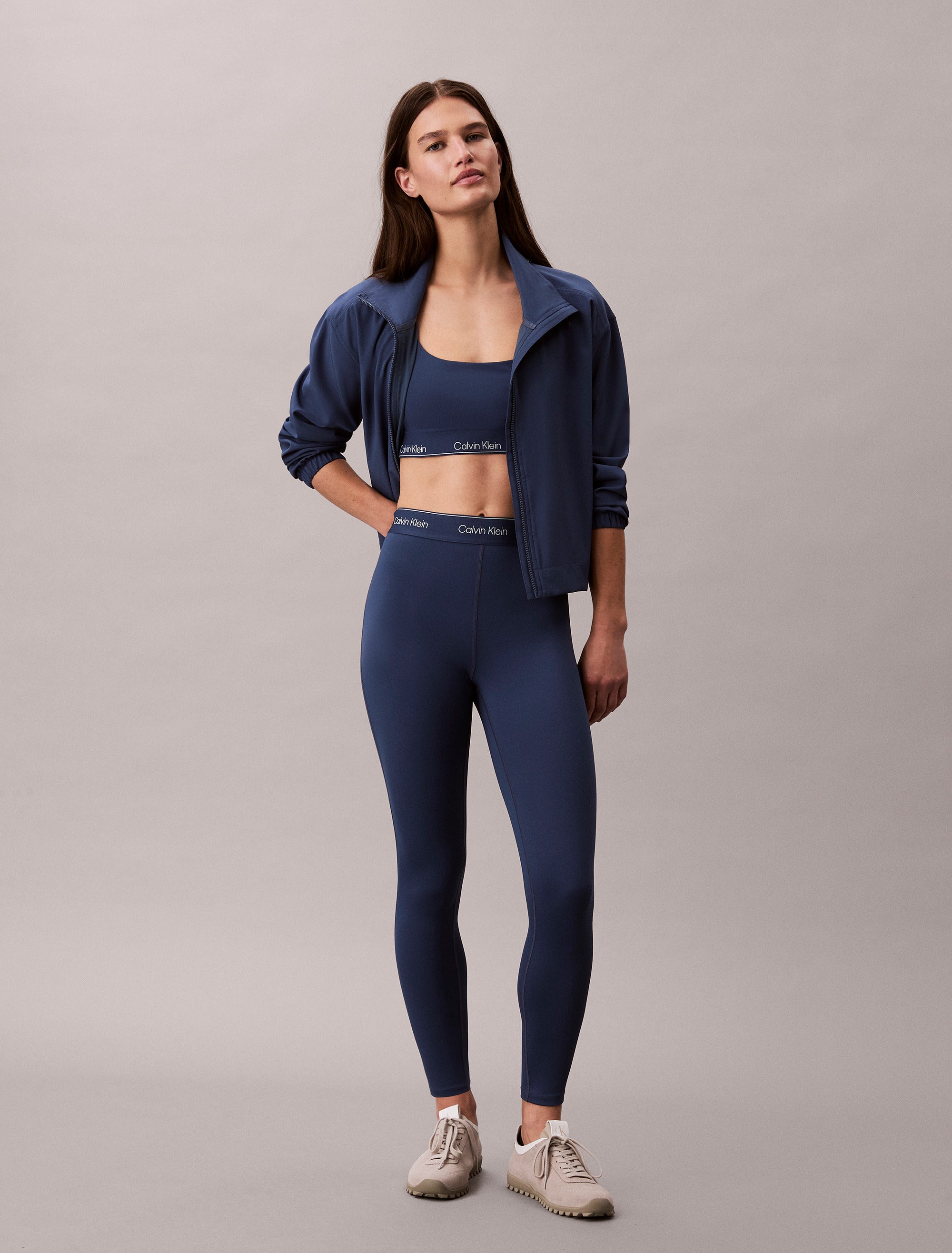 MODERN SPORT PERFORMANCE WEAR