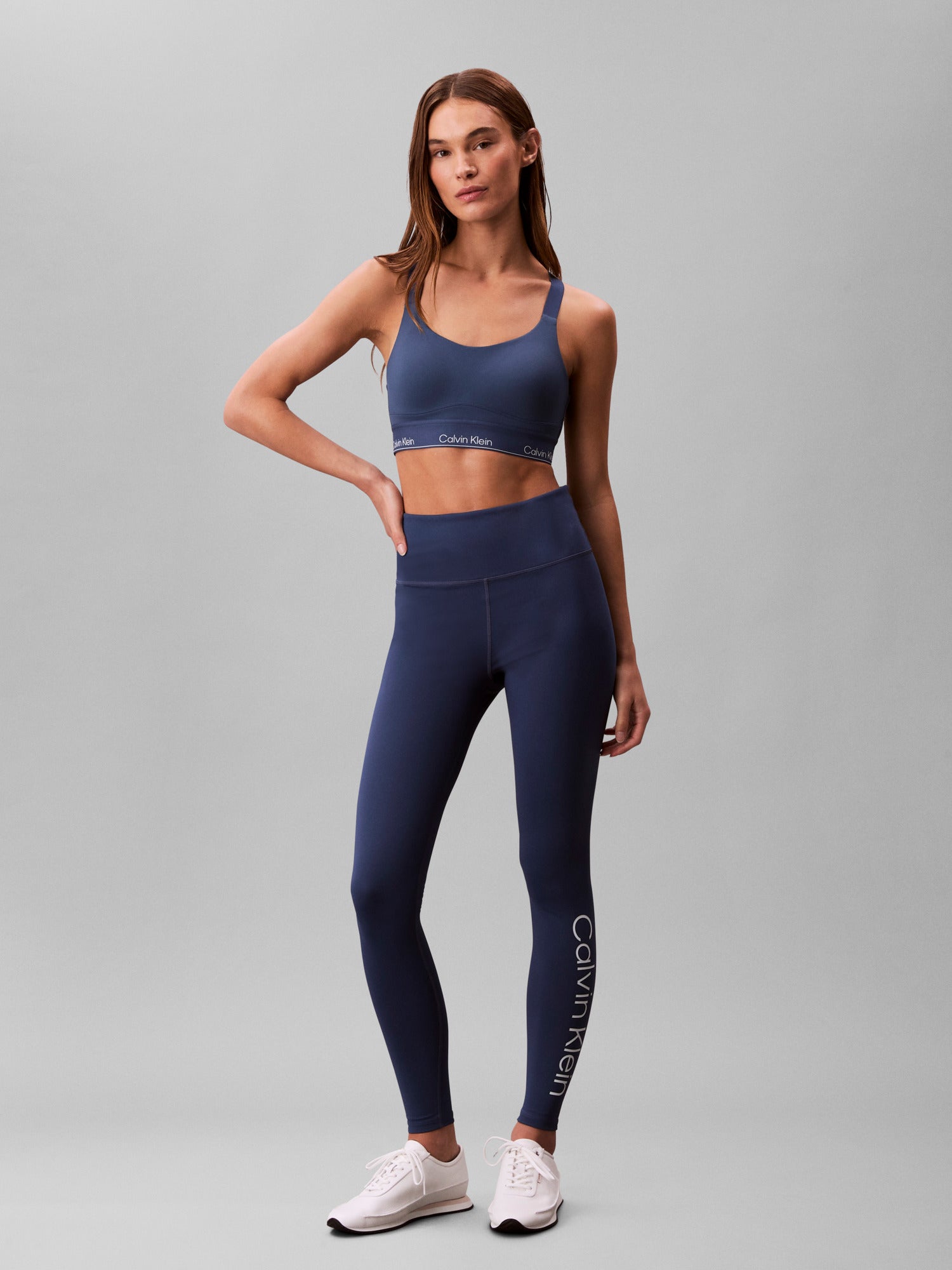PERFORMANCE WEAR MODERN SPORT FULL LENGTH LEGGIN