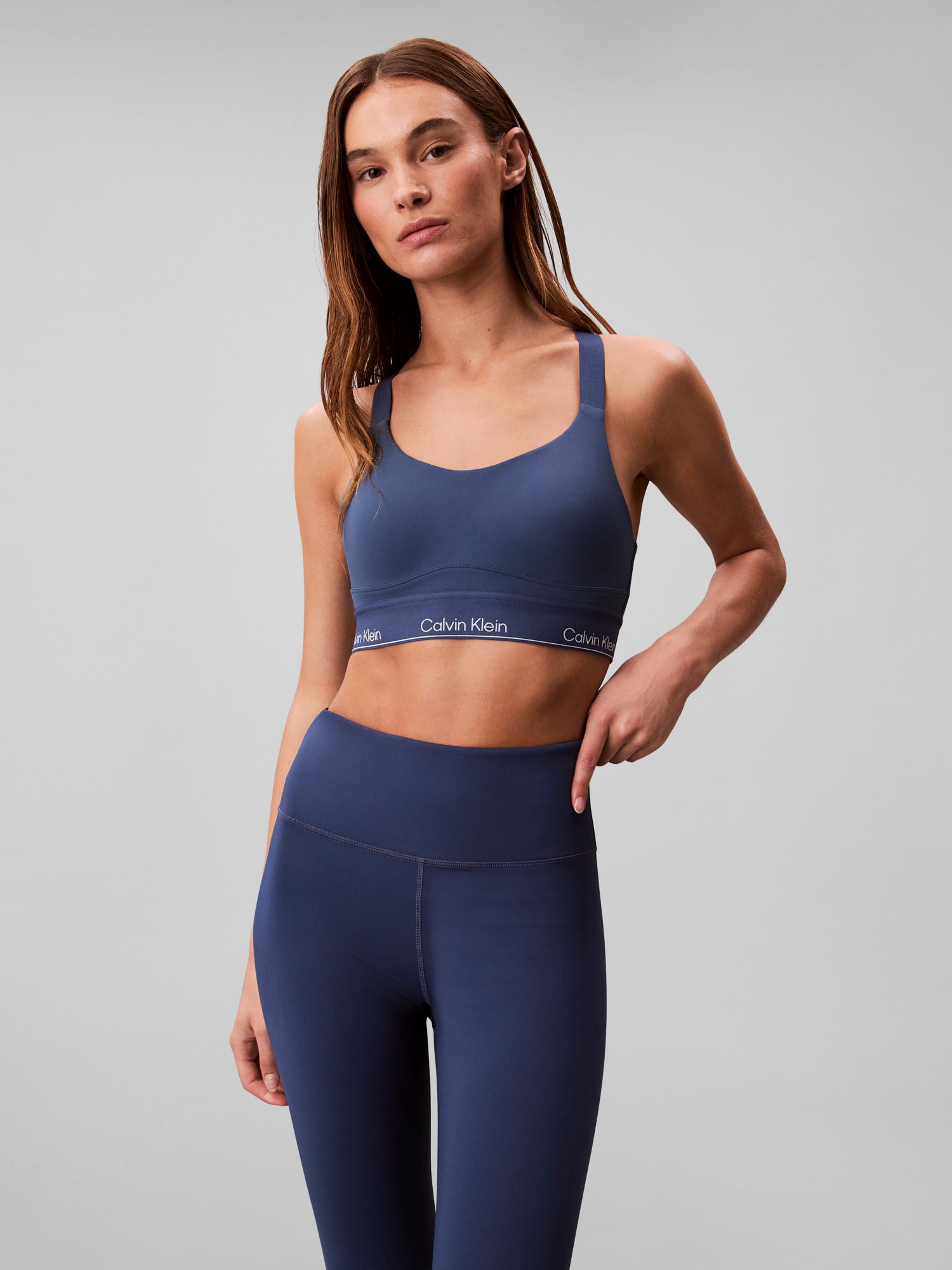 PERFORMANCE WEAR MODERN SPORT FULL LENGTH LEGGIN