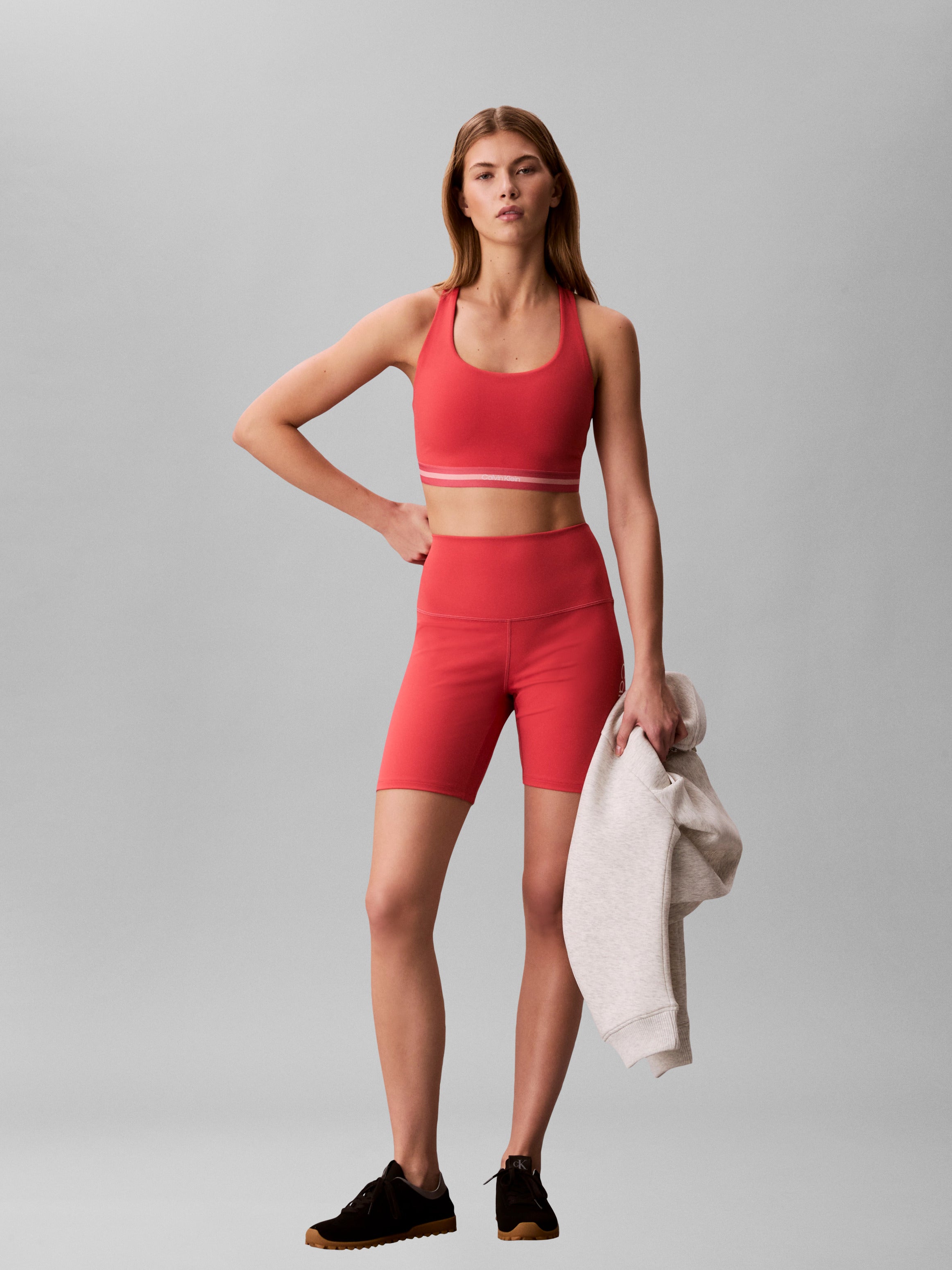 PERFORMANCE WEAR ICON SPORT SUPPORT BRA