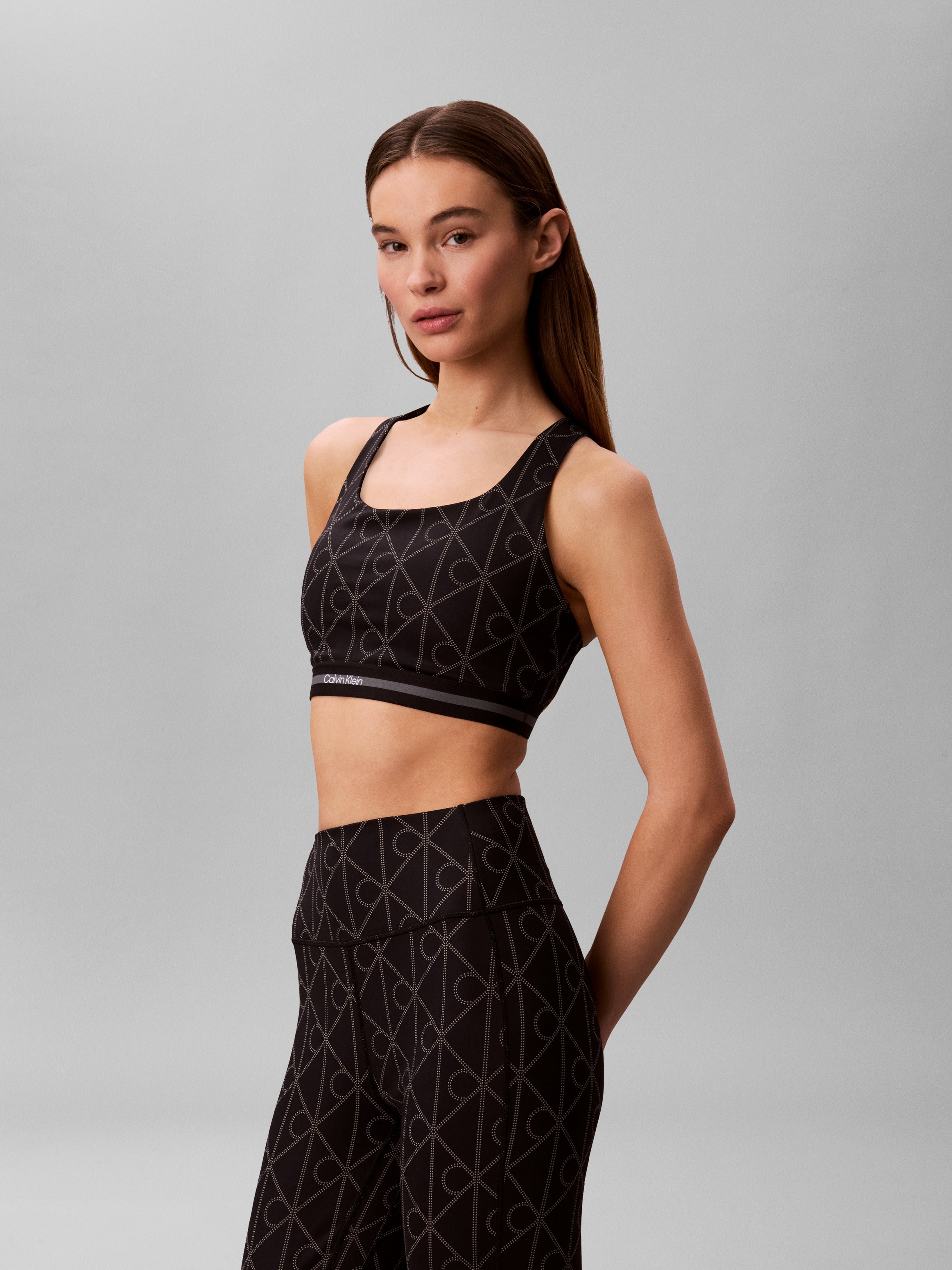 Icon Sport Medium Support TOPPUR