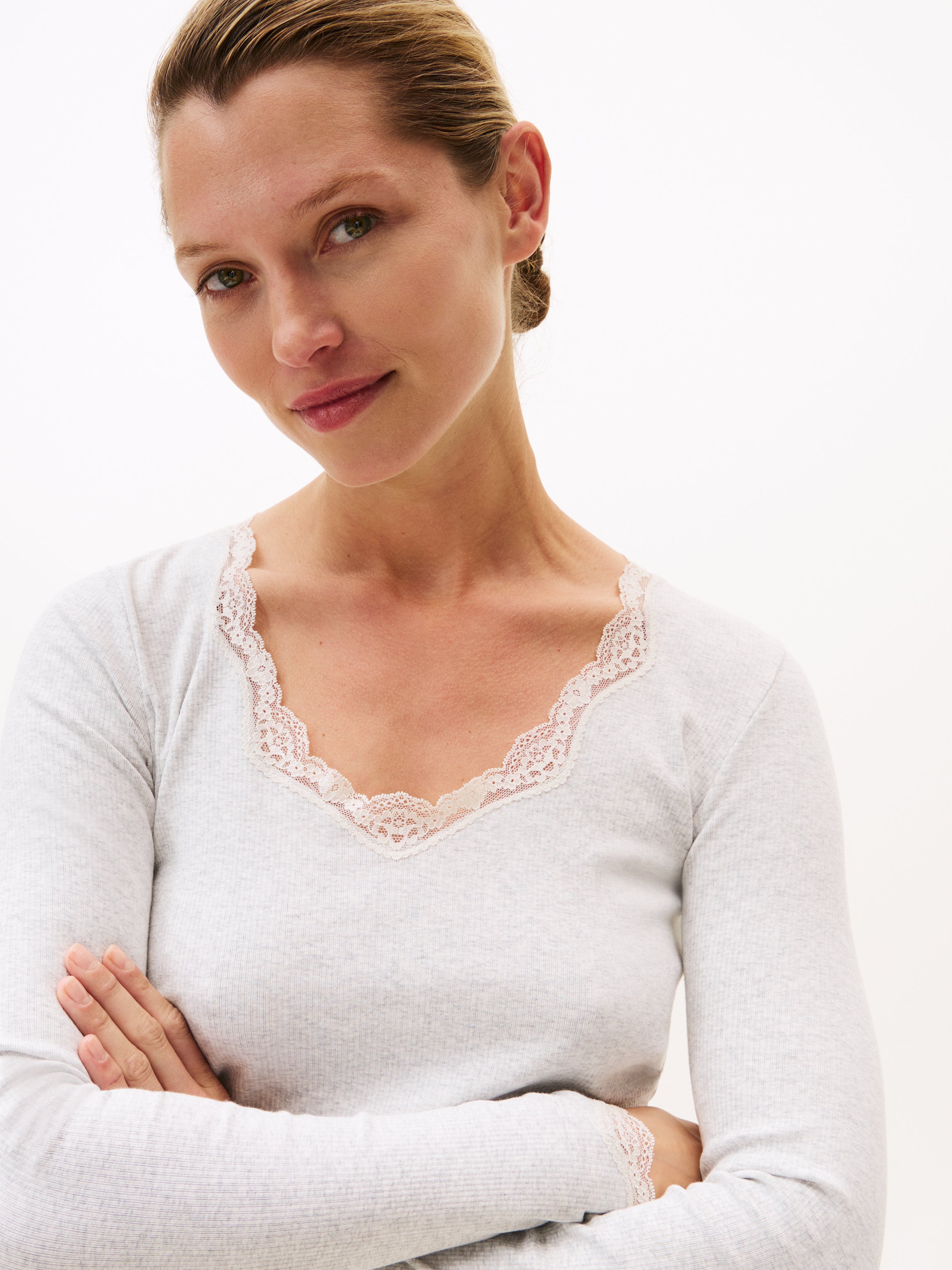 TOPPUR VIÐ BLONDU KANTI