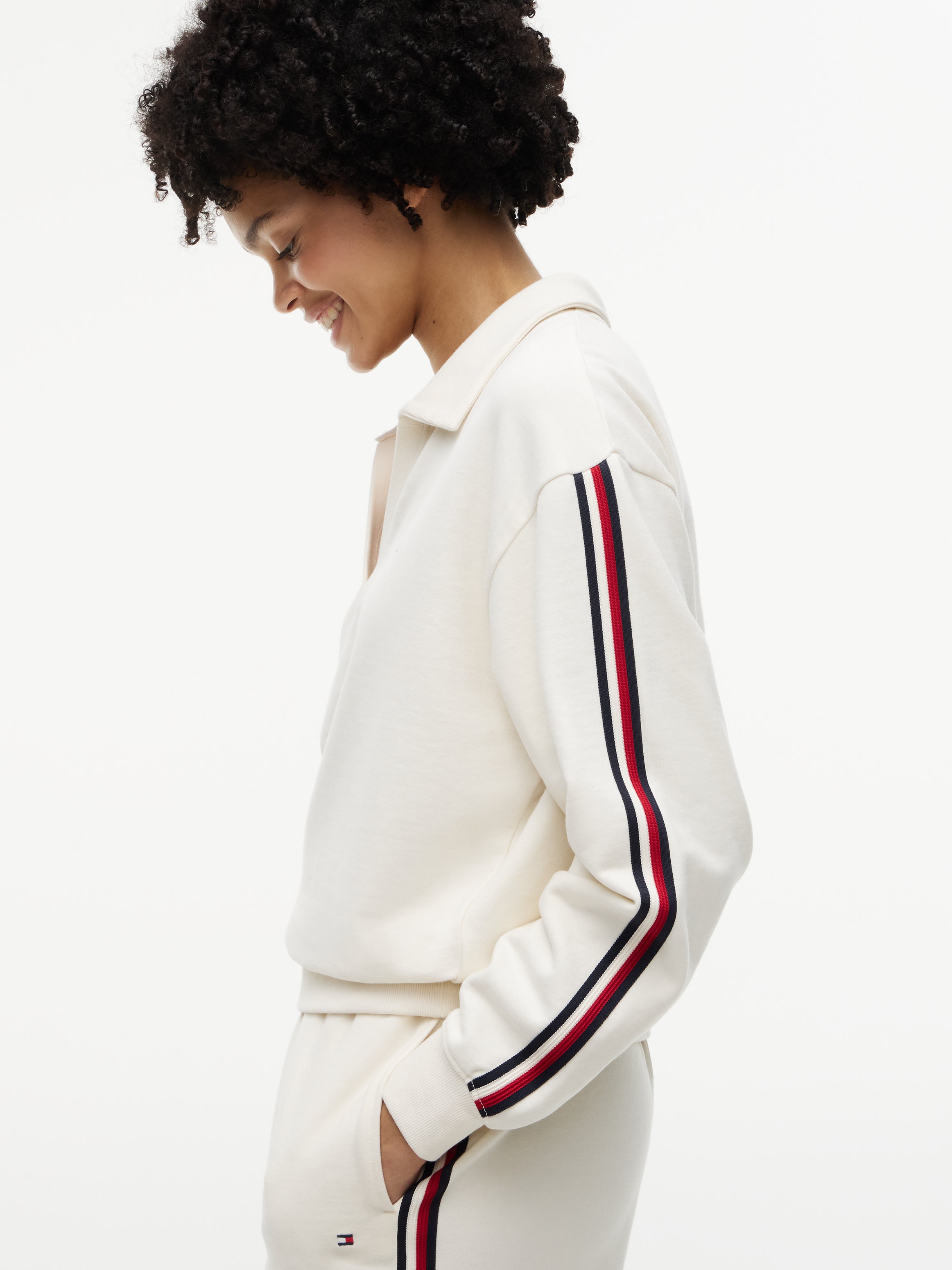 BLUSA VIÐ V/HÁLSI