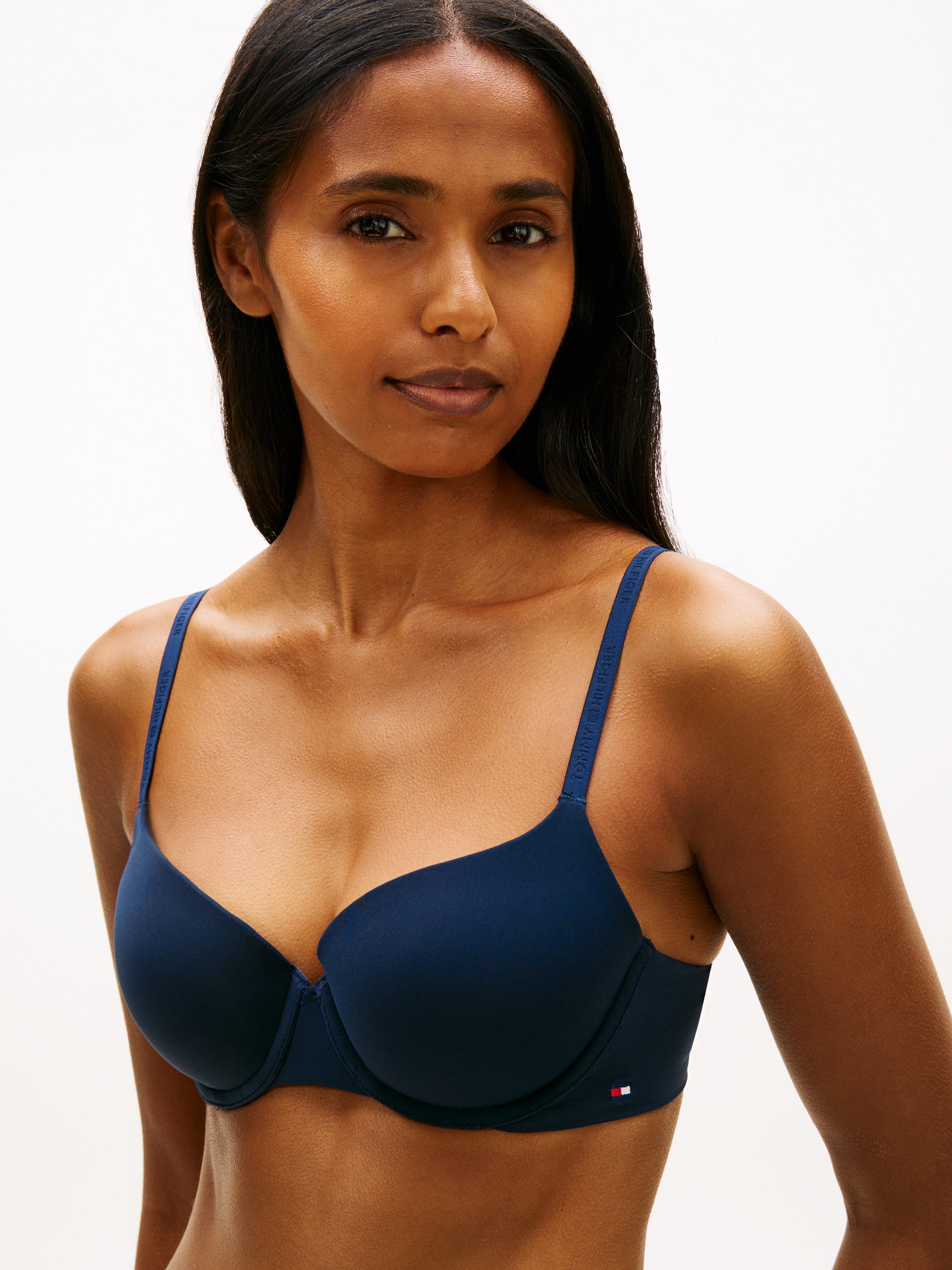 TH. DEMI BRA
