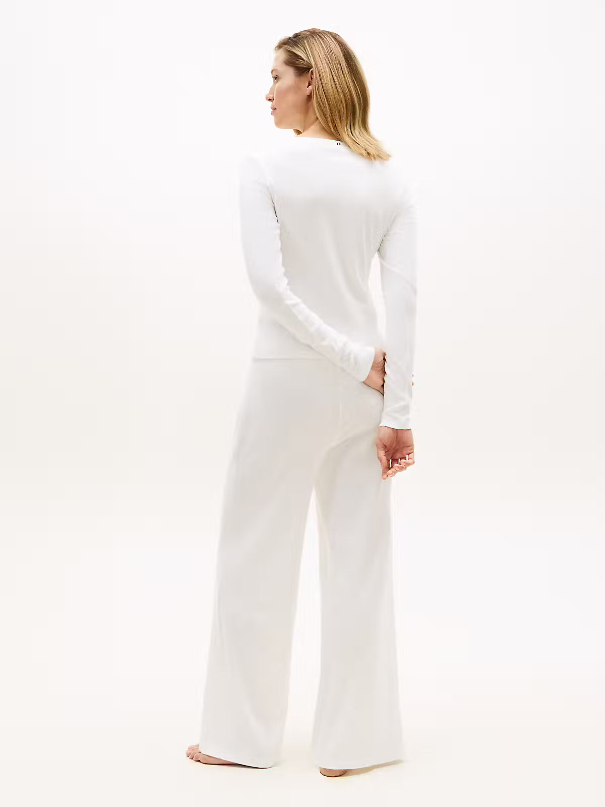 GÁVIESKJA NÁTTIKLÆÐIR (BLUSA OG BUKSUR OG EYGA)