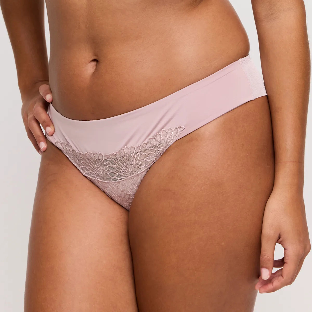 PrimaDonna SOPHORA thong bois de rose