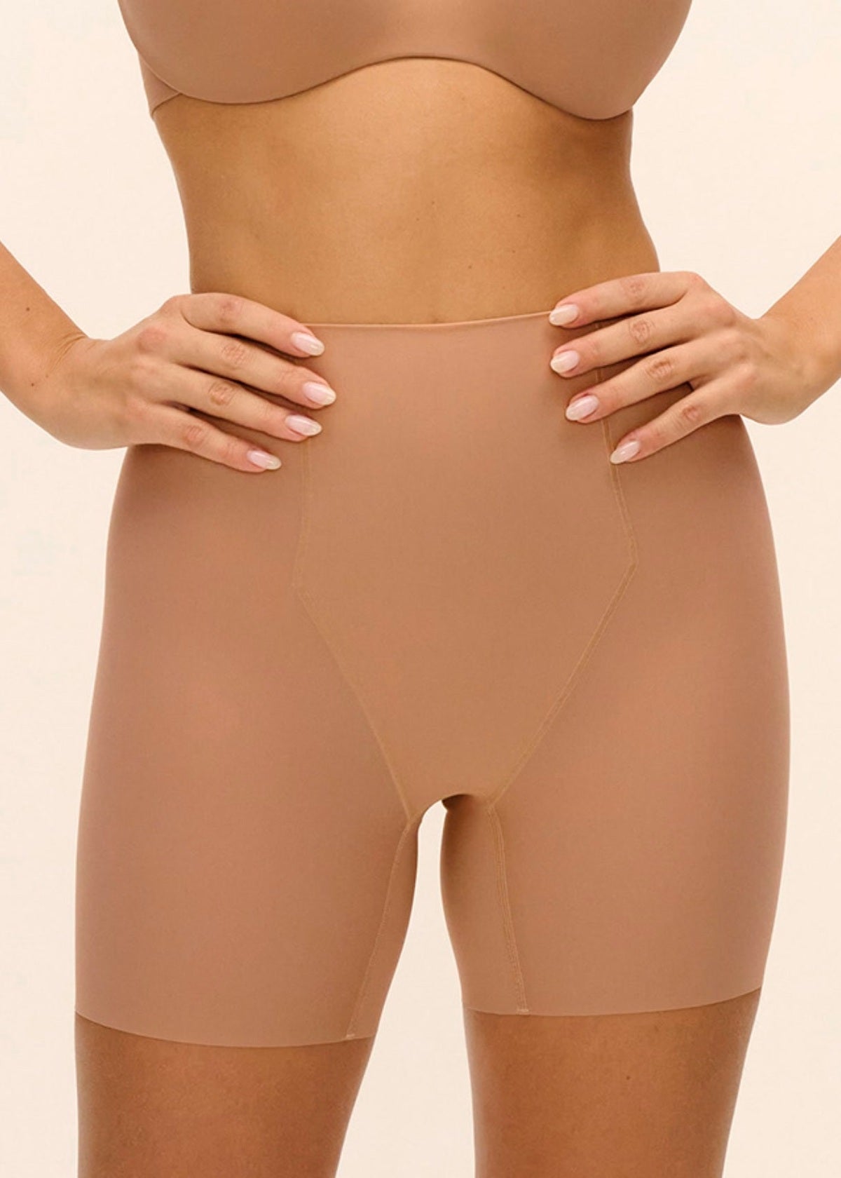 Wacoal flawless shaping short
