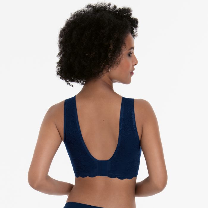 Essential Lace Bralette