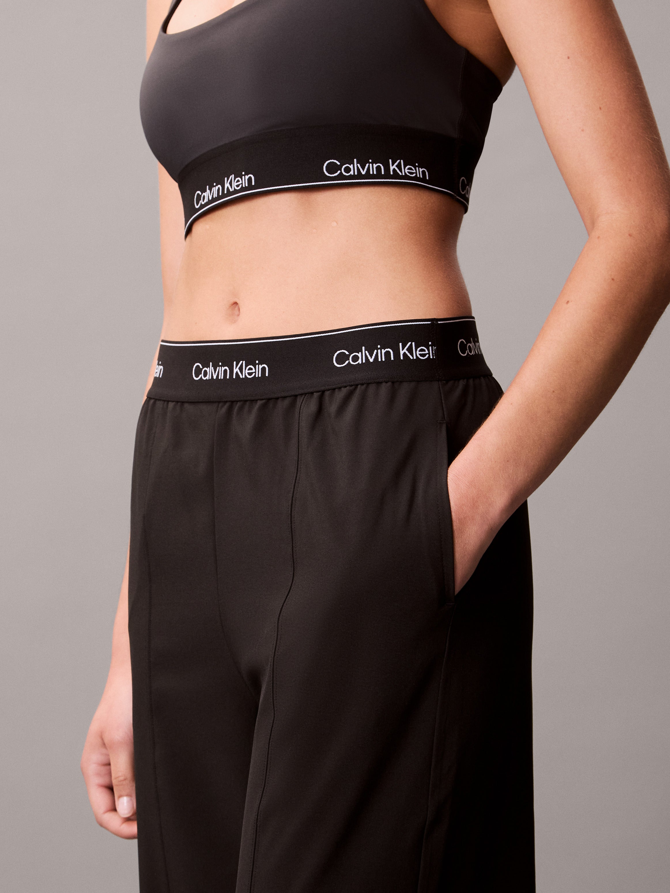 TRENINGS BUKSUR 	PERFORMANCE WEAR ( WIDE LEG)