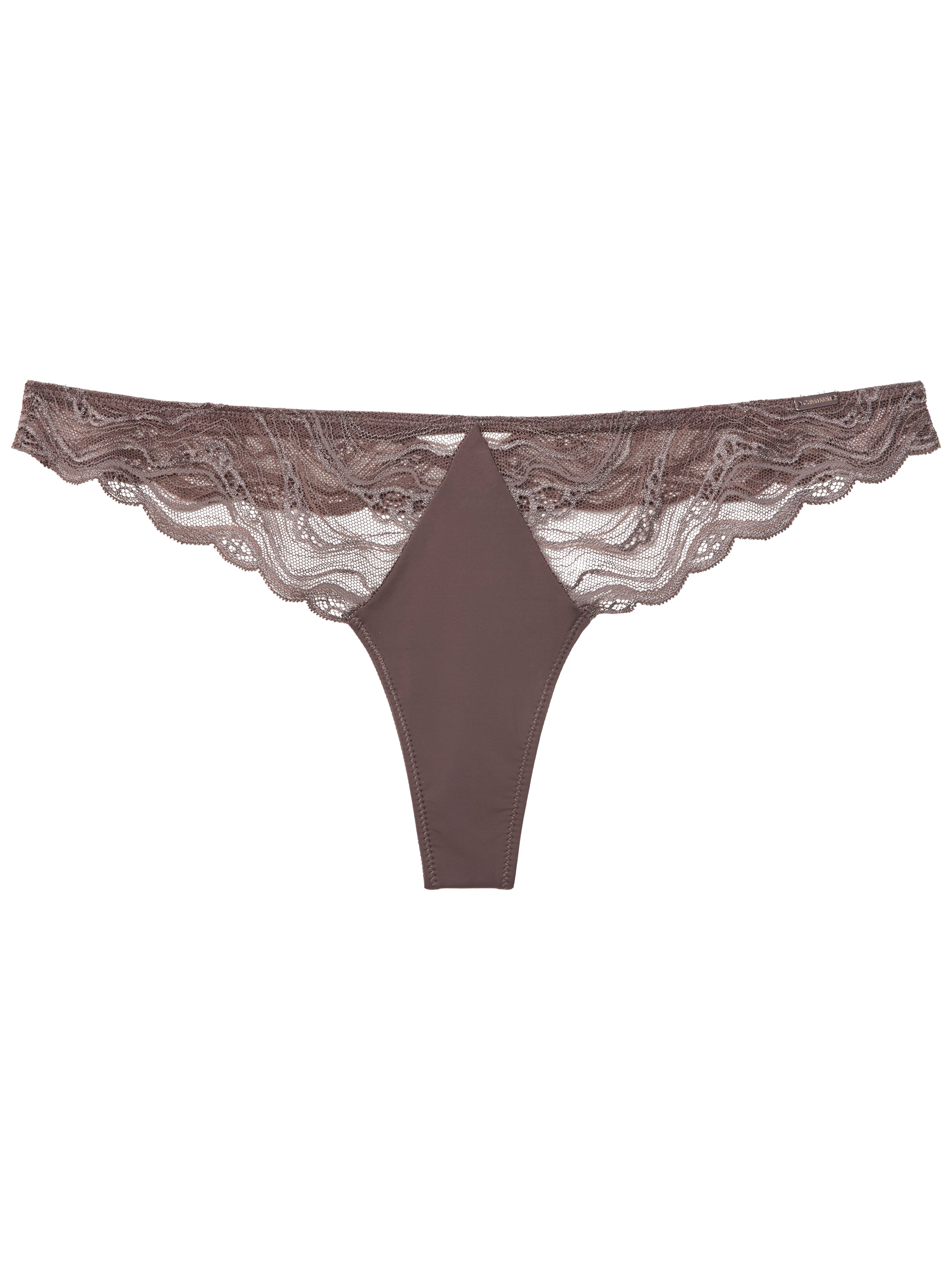 THONG VIÐ BLOND