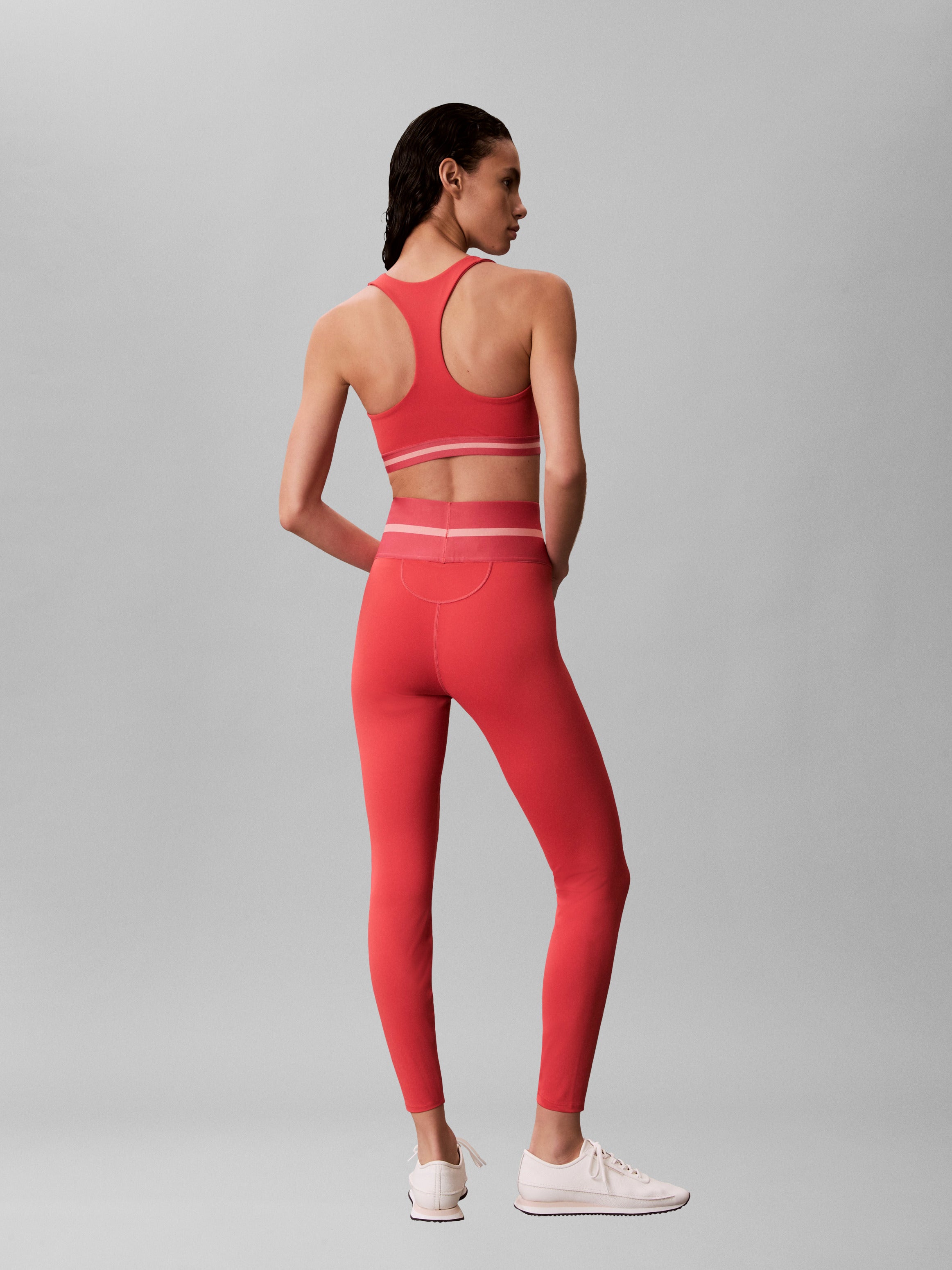 PERFORMANCE WEAR ICON SPORT LEGGING