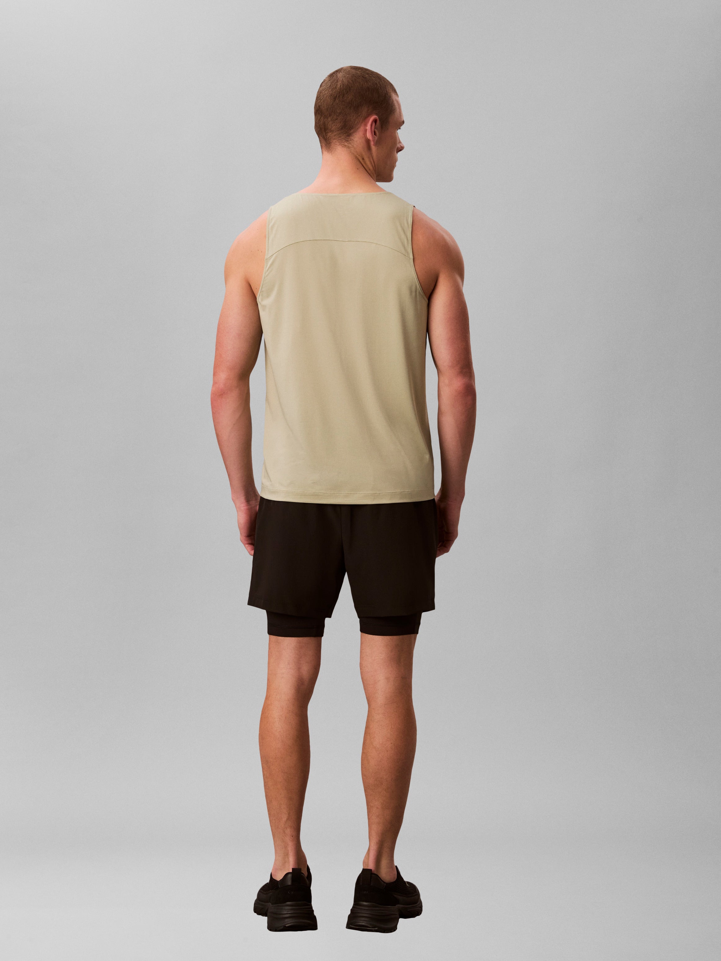 WOVEN 2-IN-1 SHORT