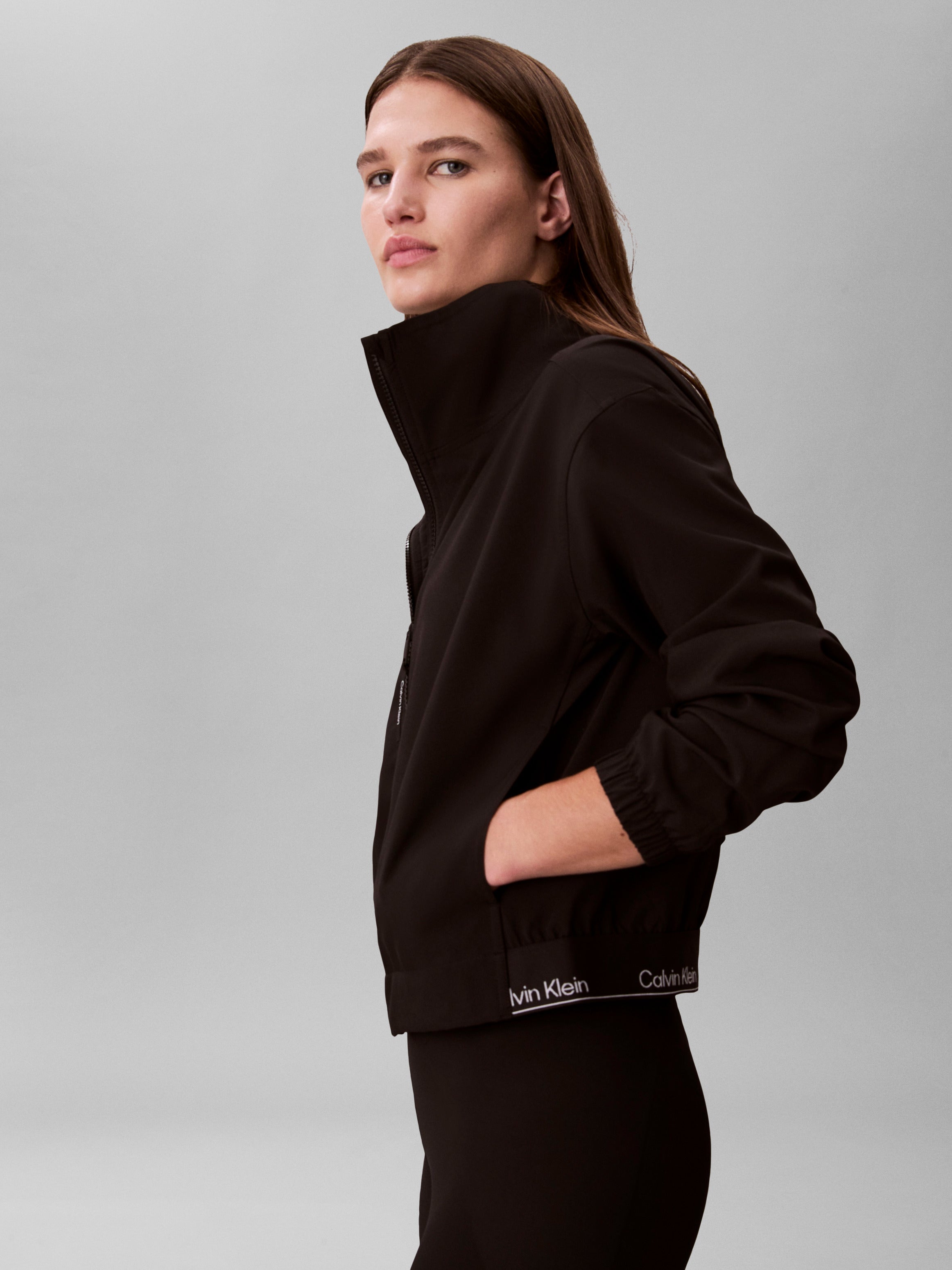 VIND JAKKI PERFORMANCE WEAR