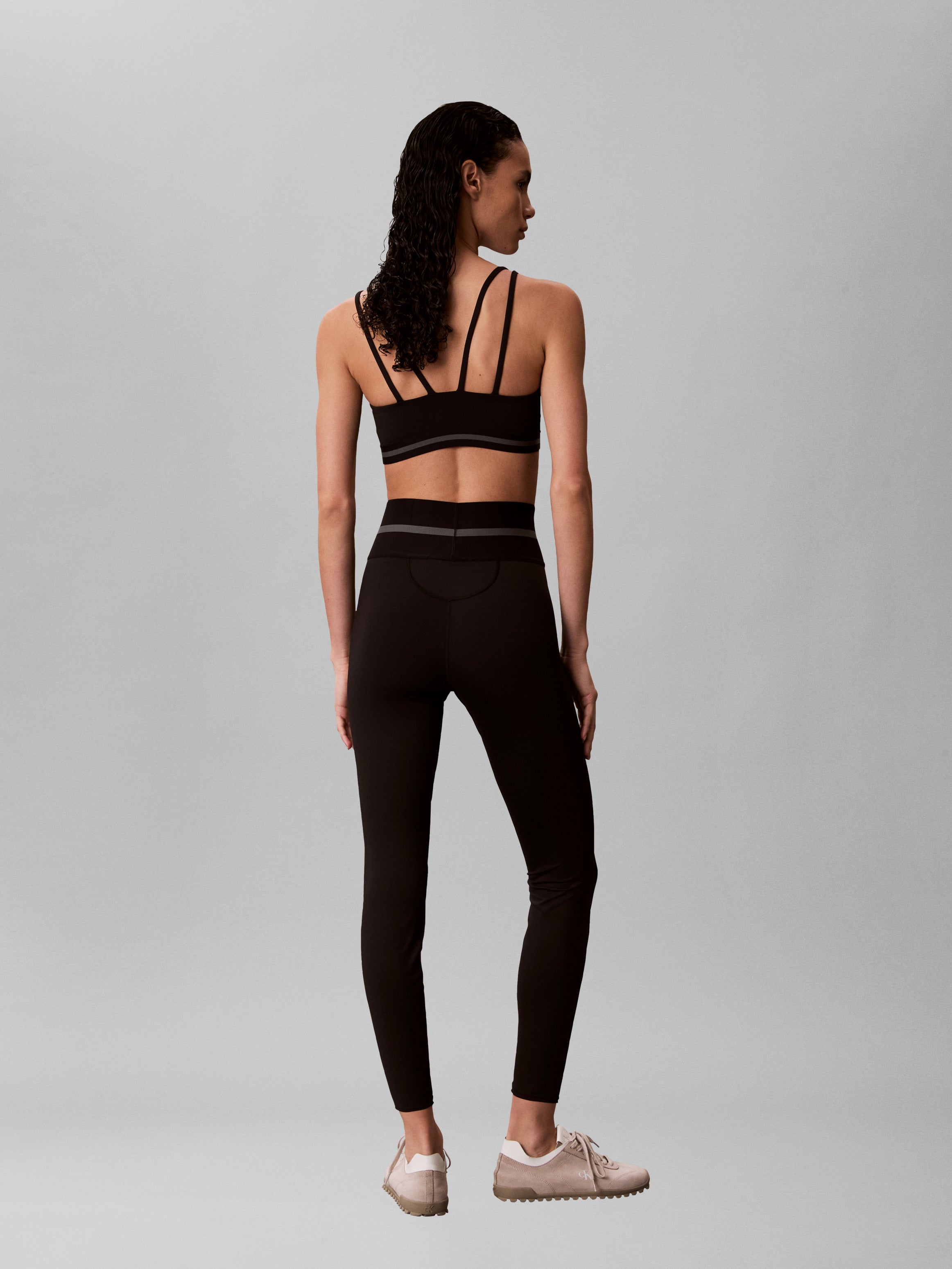 PERFORMANCE WEAR ICON SPORT LEGGING