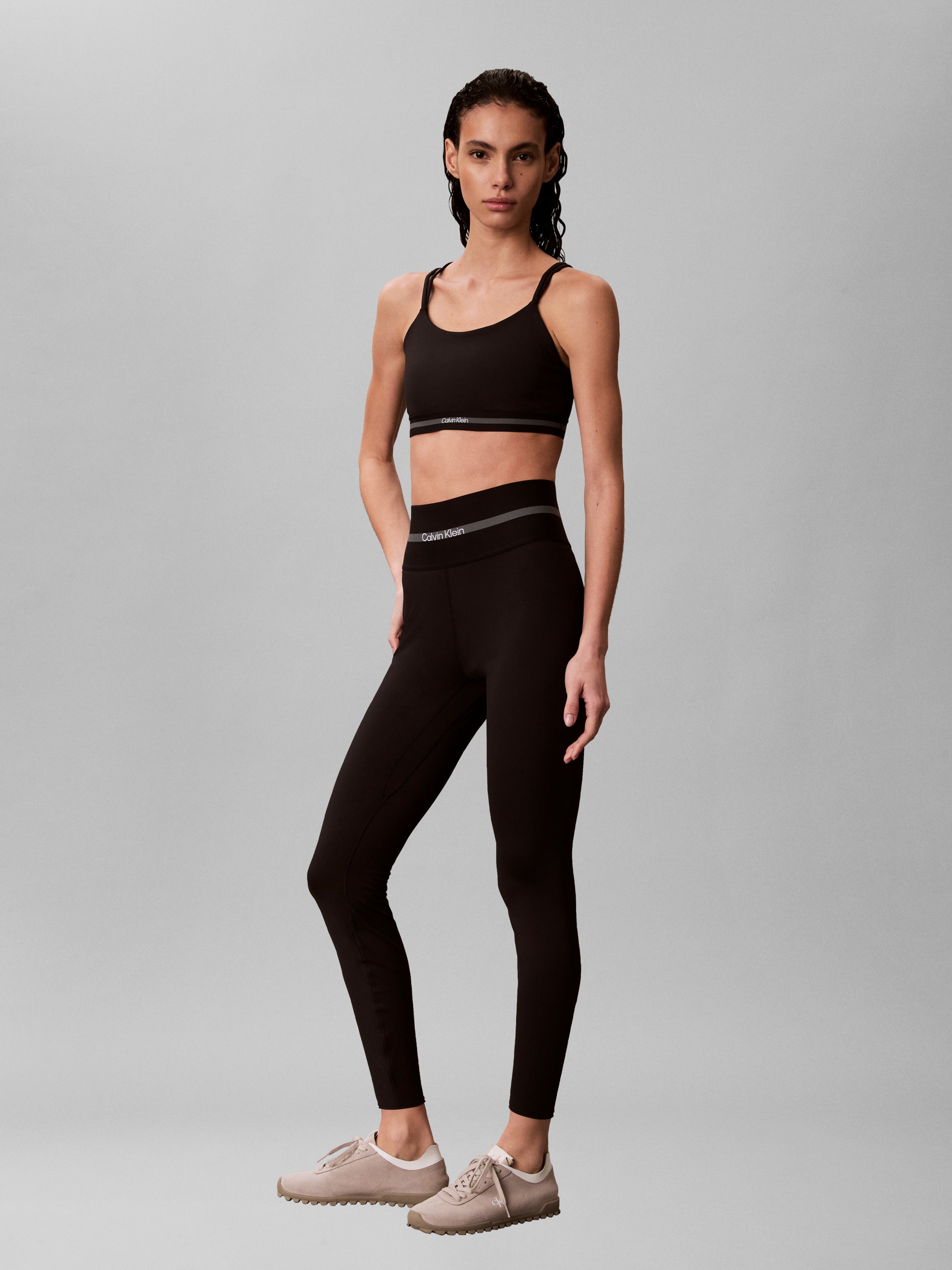 PERFORMANCE WEAR ICON SPORT LEGGING