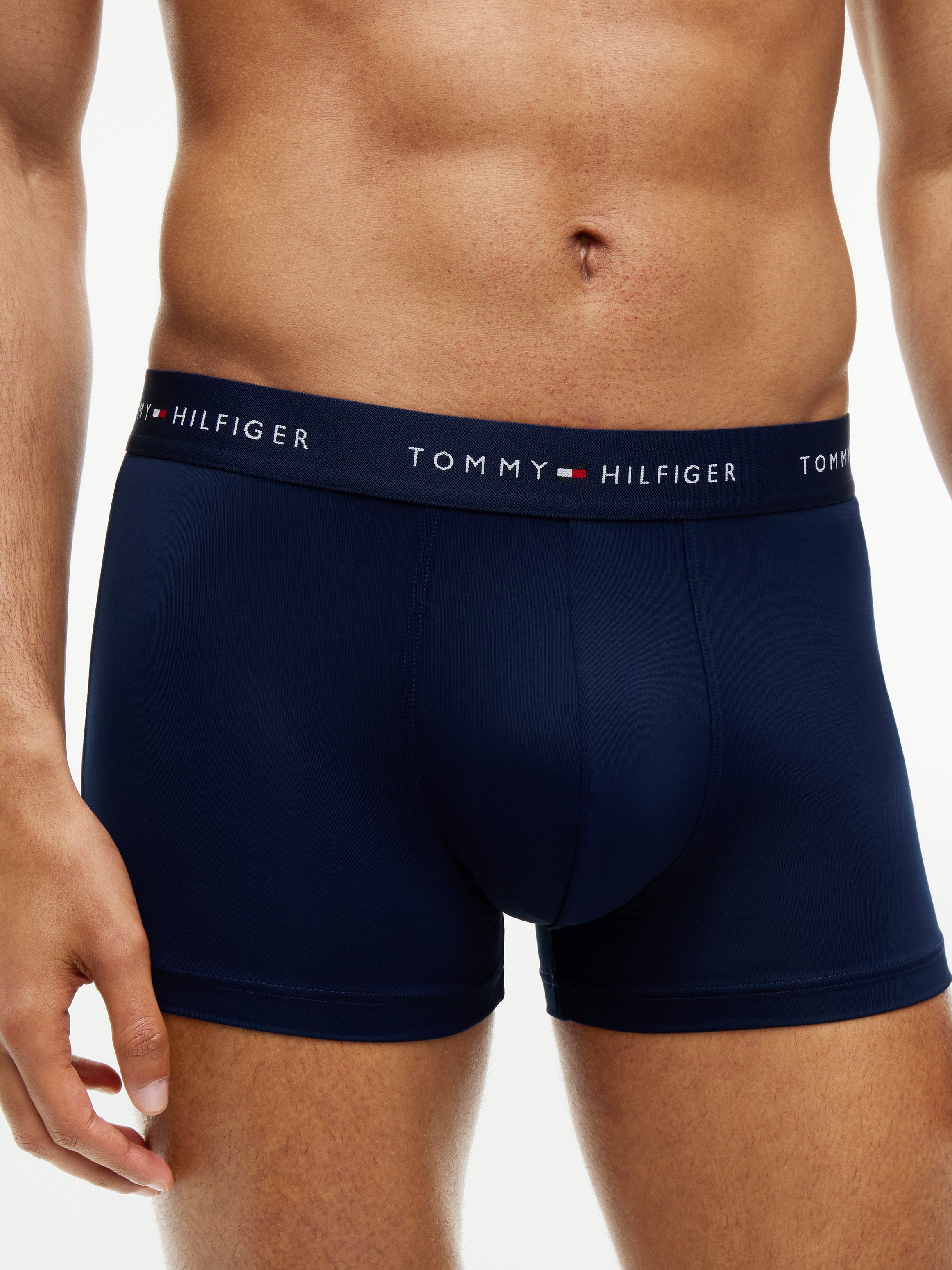 TRUNK STRITCH MICROFIBER
