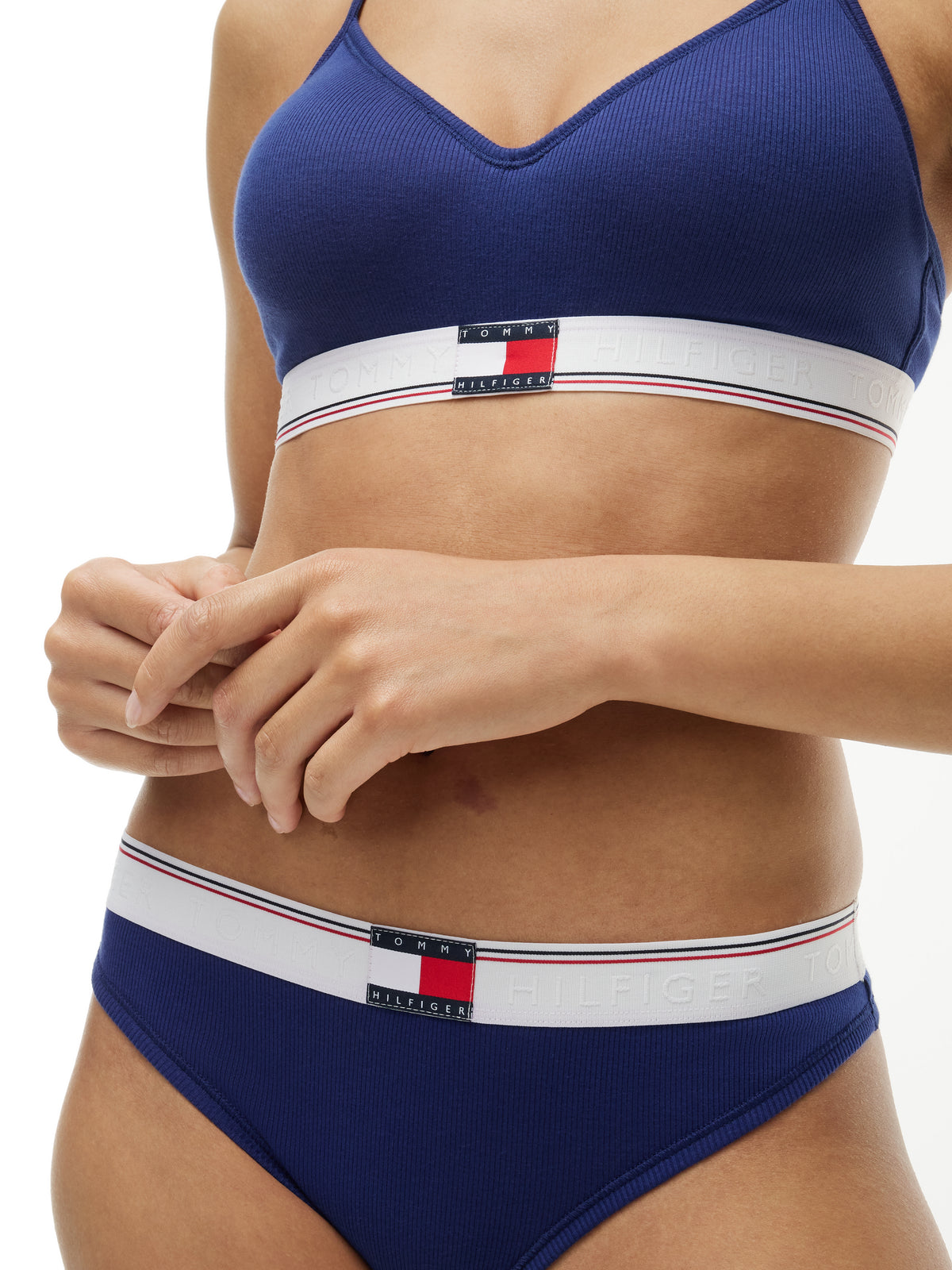 RIB THONG