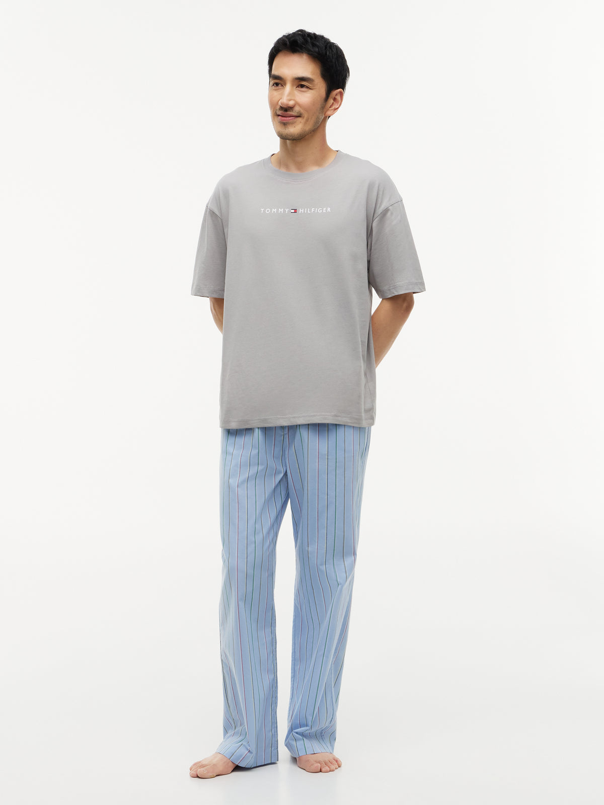 TOMMY HILGIGER T-SHIRT VIÐ LOGO