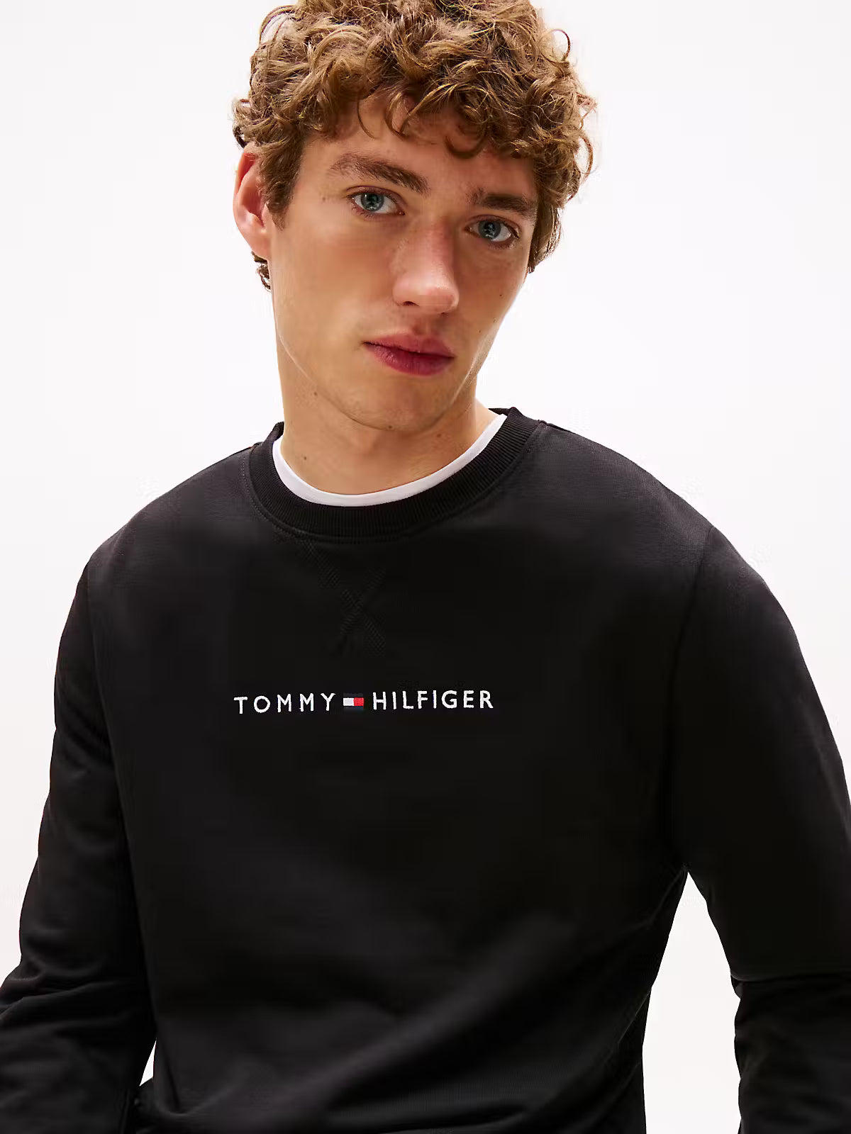 TOMMY HILFIGER SWEATSHIRT