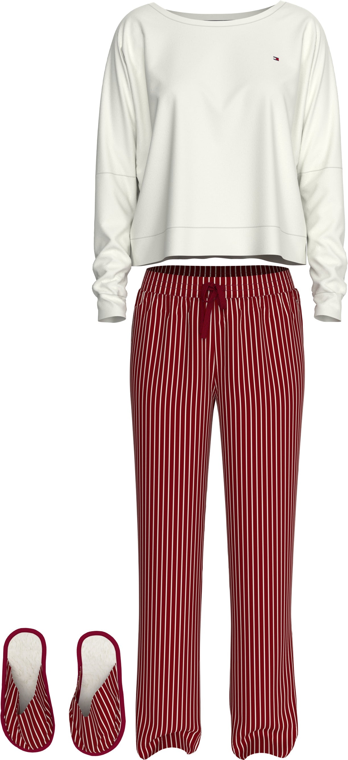 GÁVUERKJA VIÐ NÁTTKLÆÐUM OG INNISKÓM