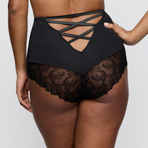 Primadonna SOLISSE special briefs