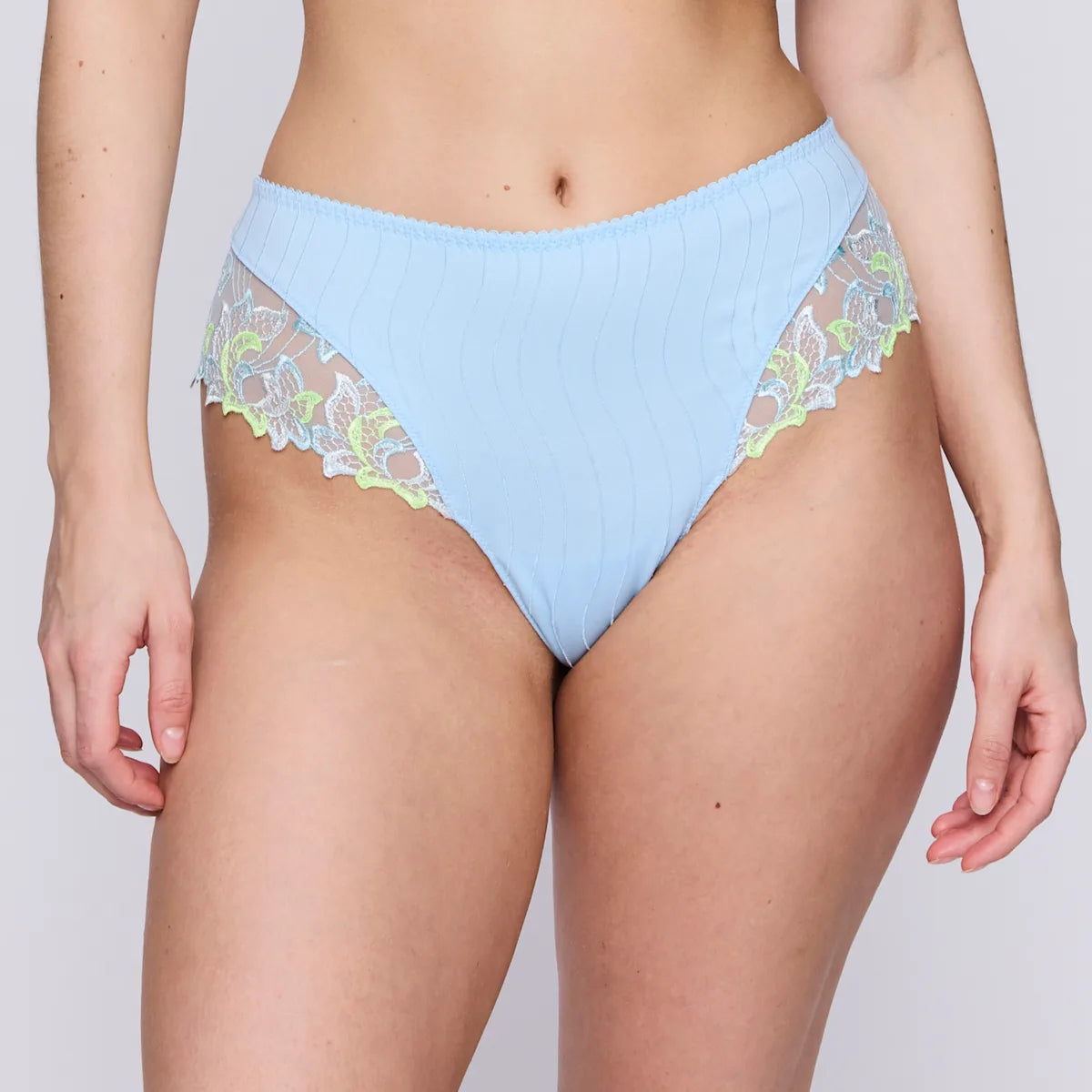 PrimaDonna DEAUVILLE luxury string